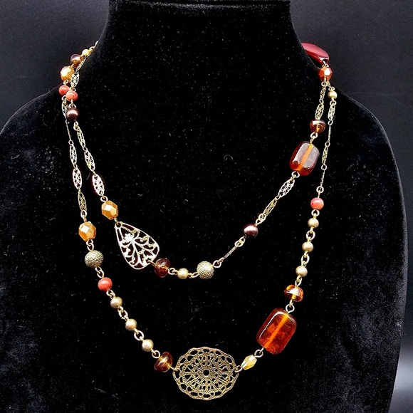✨2 for $30✨ Avon Station Necklace (Signed Vintage, Beaded, Gold Tone, Red) - Picture 1 of 16
